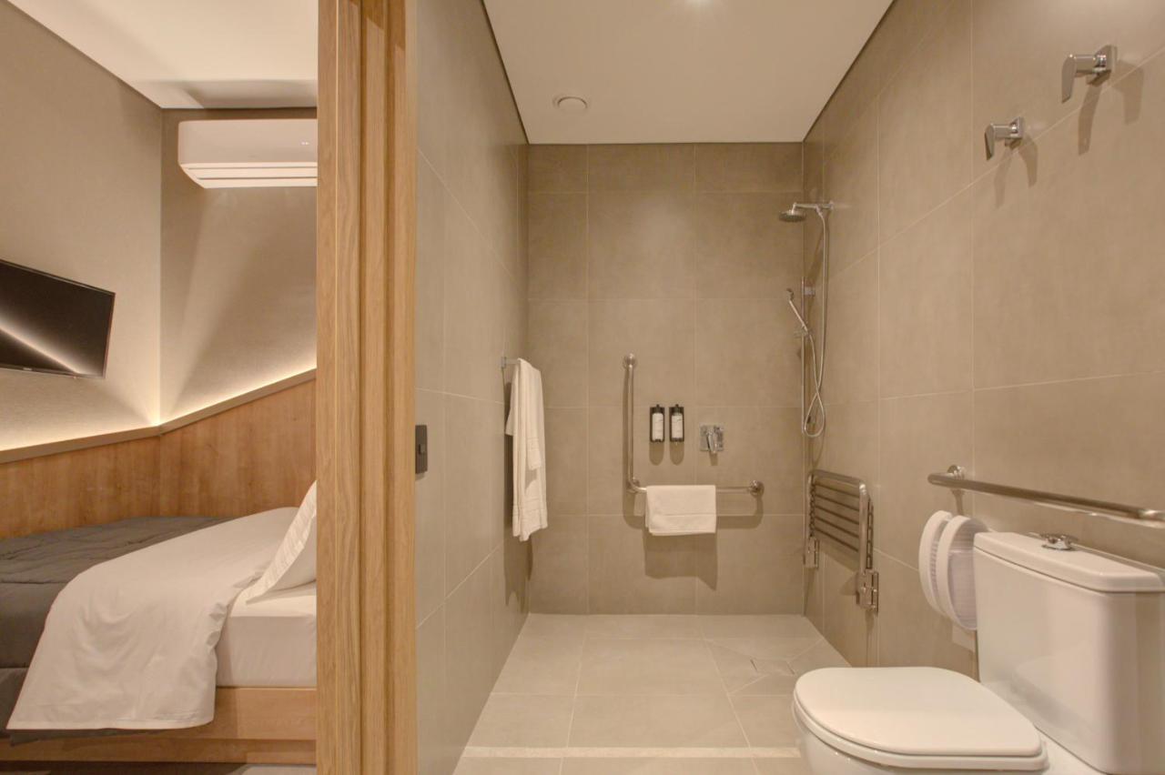Fast Sleep Suites By Slaviero Hoteis - Hotel Dentro Do Aeroporto De Guarulhos - Terminal 2 - Desembarque Oeste Kültér fotó